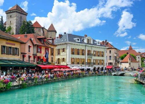 Alps & Riviera: How to Experience Mountains and Beaches in One Trip