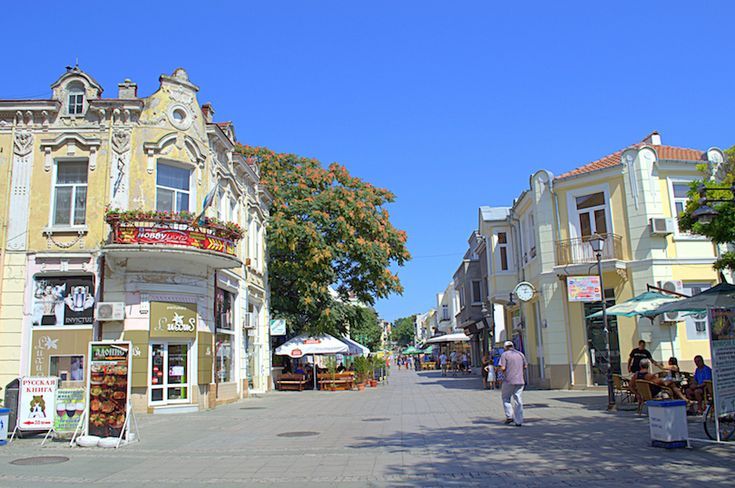 Tirana Hub Tour: 5-Day Albania Itinerary & Travel Guide