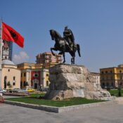 Tirana Hub Tour: 5-Day Albania Itinerary & Travel Guide